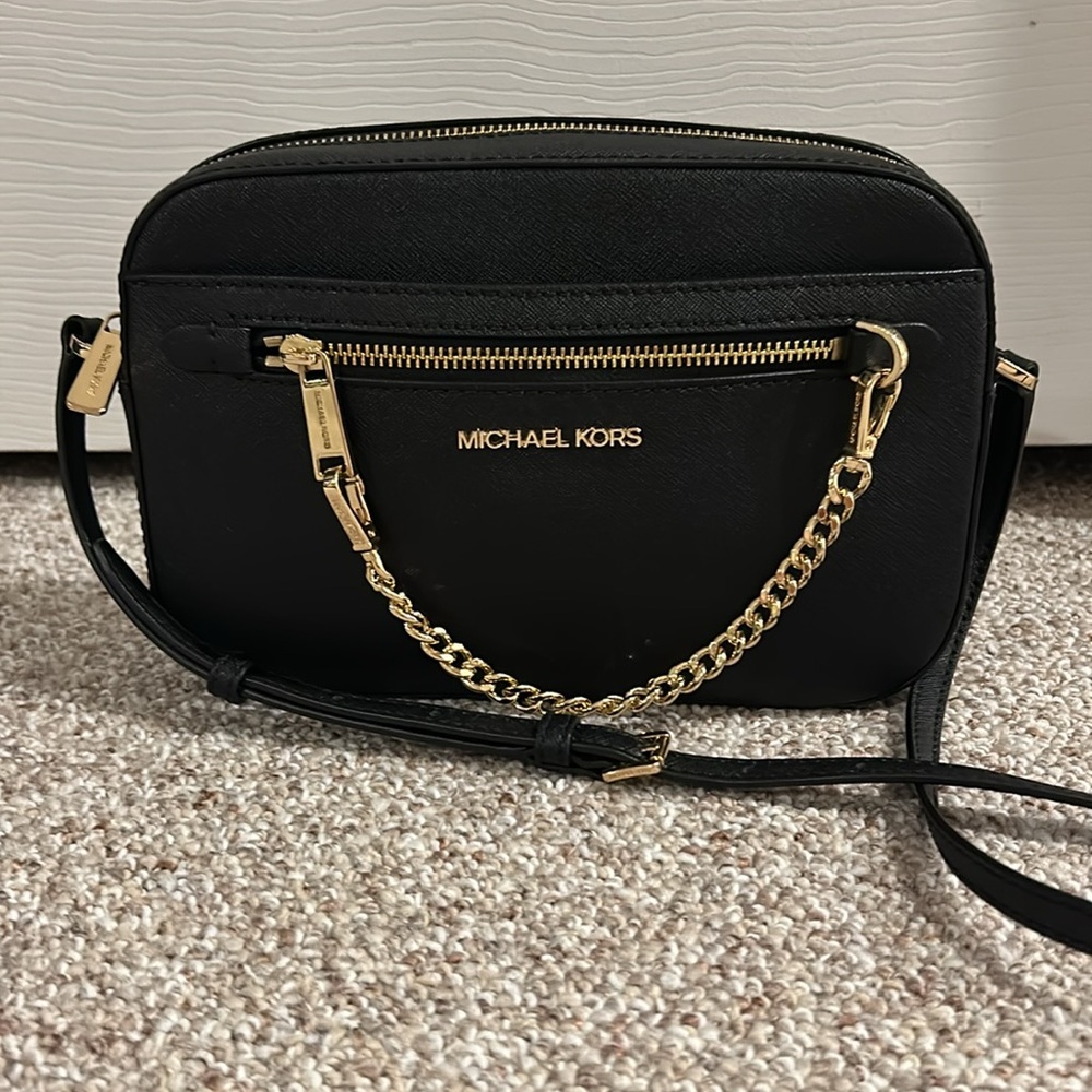 Michael Kors Jet Set Crossbody Bag